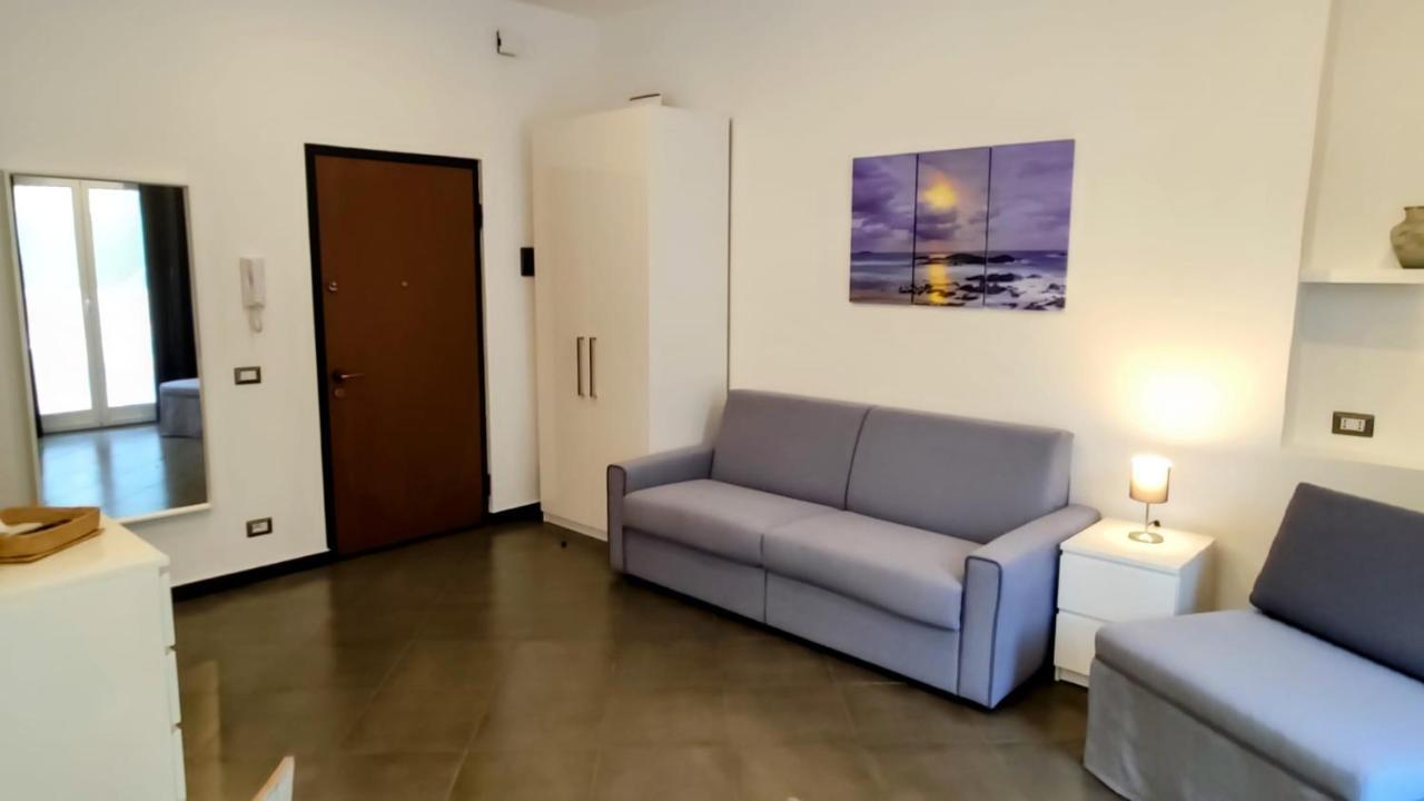 Karina, To The Beach With Terrace And Private Parking 사보나 외부 사진